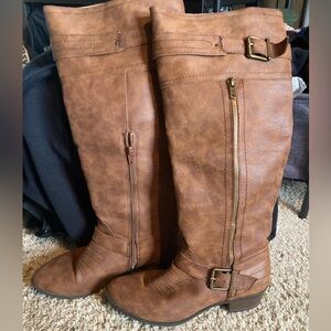Women’s knee high boots